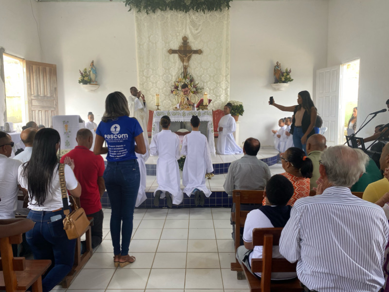 Noven Rio Em Honra A Bom Jesus No Distrito De Gabiarra Festividade Da