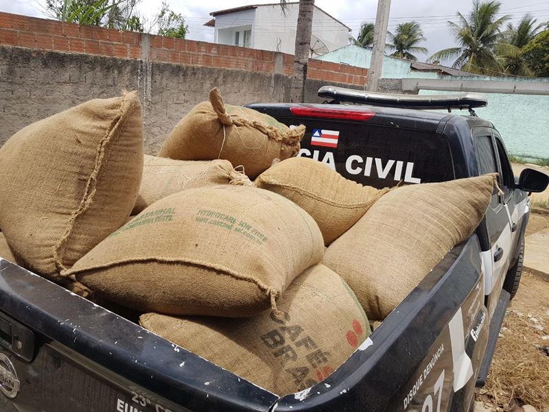 Dois Indiv Duos S O Presos Acusados Por Furto Qualificado Na Zona Rural